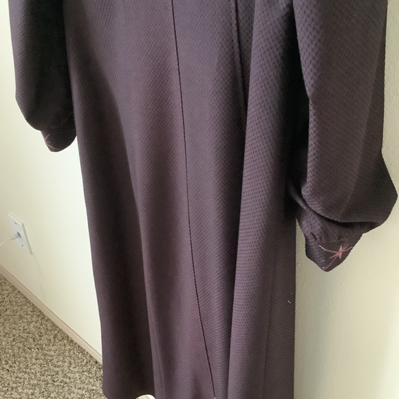 Abaya Plum Color Topcoat with Detachable Hood, Size S - Picture 12 of 14